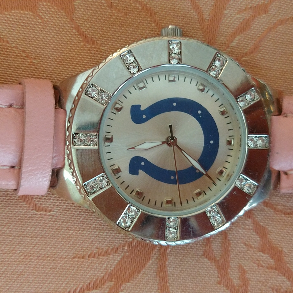 VGUC. Indianapolis Colts watch.